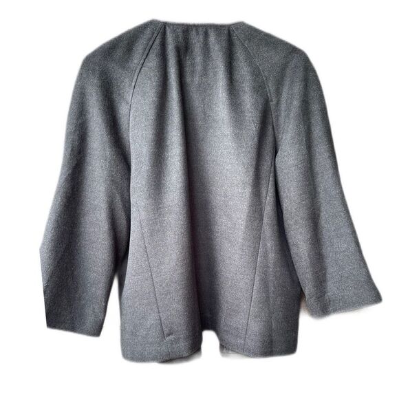 Harve’ Bernard dark grey size L swing coat. 3/4 length sleeves . Lined - Picture 2 of 4